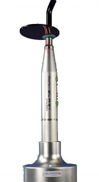 Mini-Blast LED Curing Light- First Medica