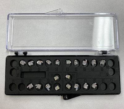 Ceramic Self-Ligating Brackets